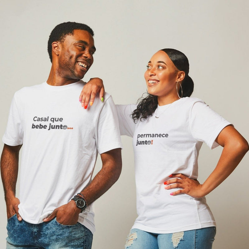 Camiseta Casal Casal que bebe / permanece